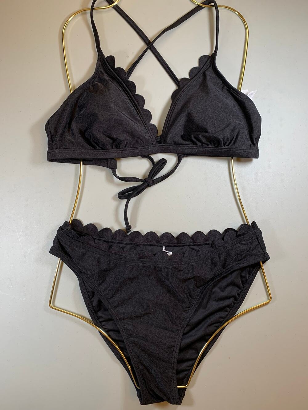 NWT Cupshe Black Shimmery Bikini Set with Crisscross Back Size Medium